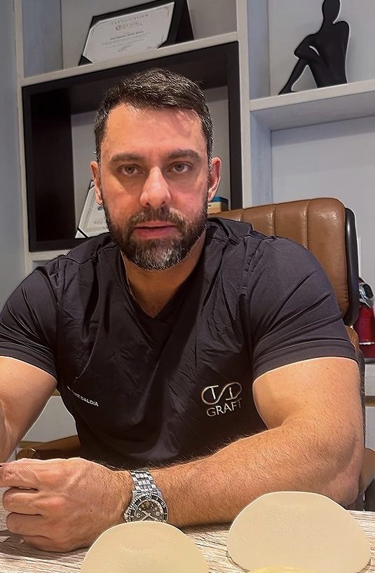 Dr. Luiz Daloia na Daloia Clinic, Itaim Bibi